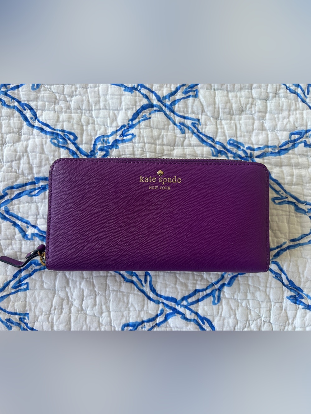Kate Spade Zippered Wallet
